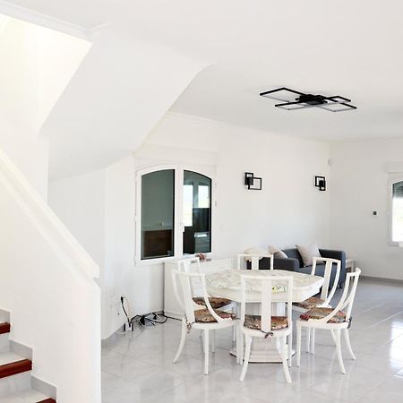 Chalet En La Playa Con Piscina Privada - Holavivienda Inmobiliaria Дения Экстерьер фото